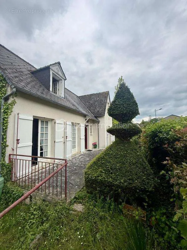 Extérieur - Pavillon de Plain-pied avec Jardin à St Paterne Racan