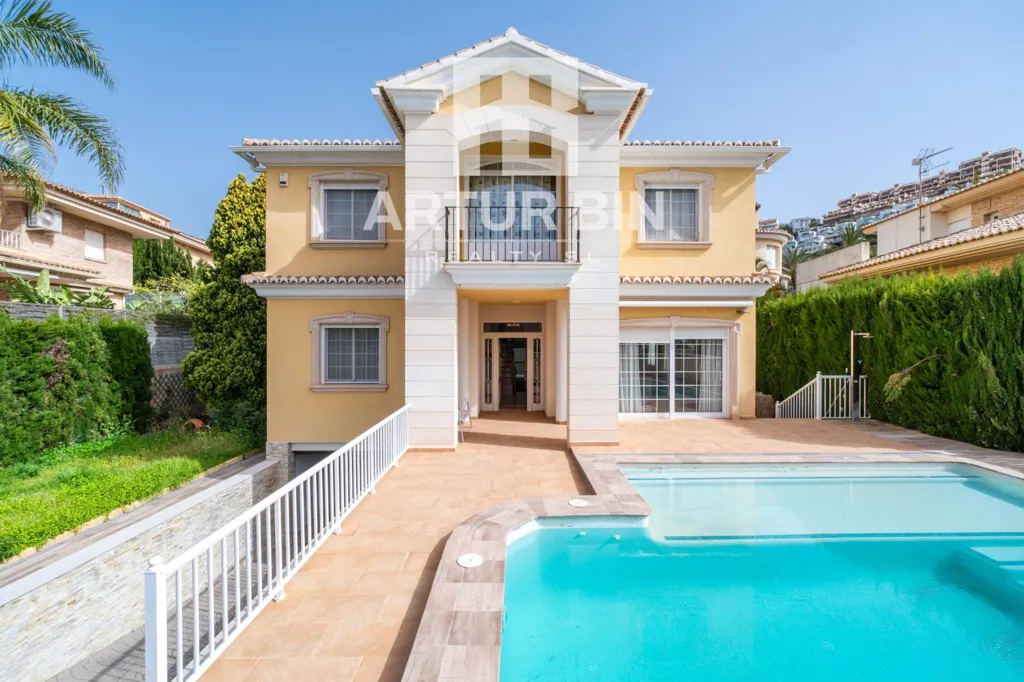 Bassein - Villa with Private Pool in Cullera Raco