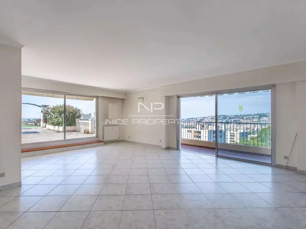 Elutuba - Penthouse with 380m² Terrace in Nice Cimiez