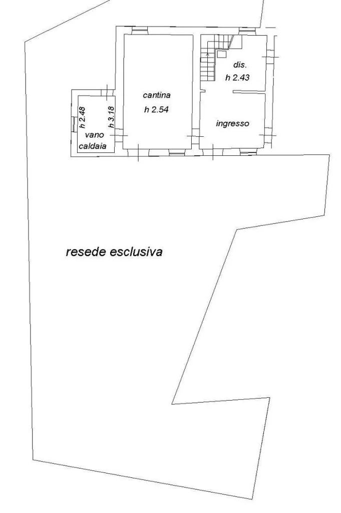 Country House with Pool Potential in Capannori