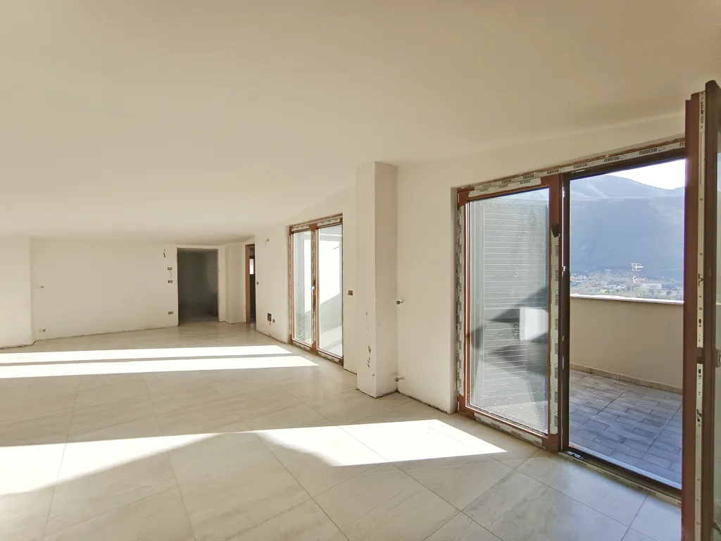 Séjour - Apartment with Panoramic View in Solofra