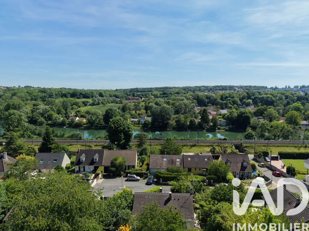 Maison 11 pièces à Thorigny-sur-Marne