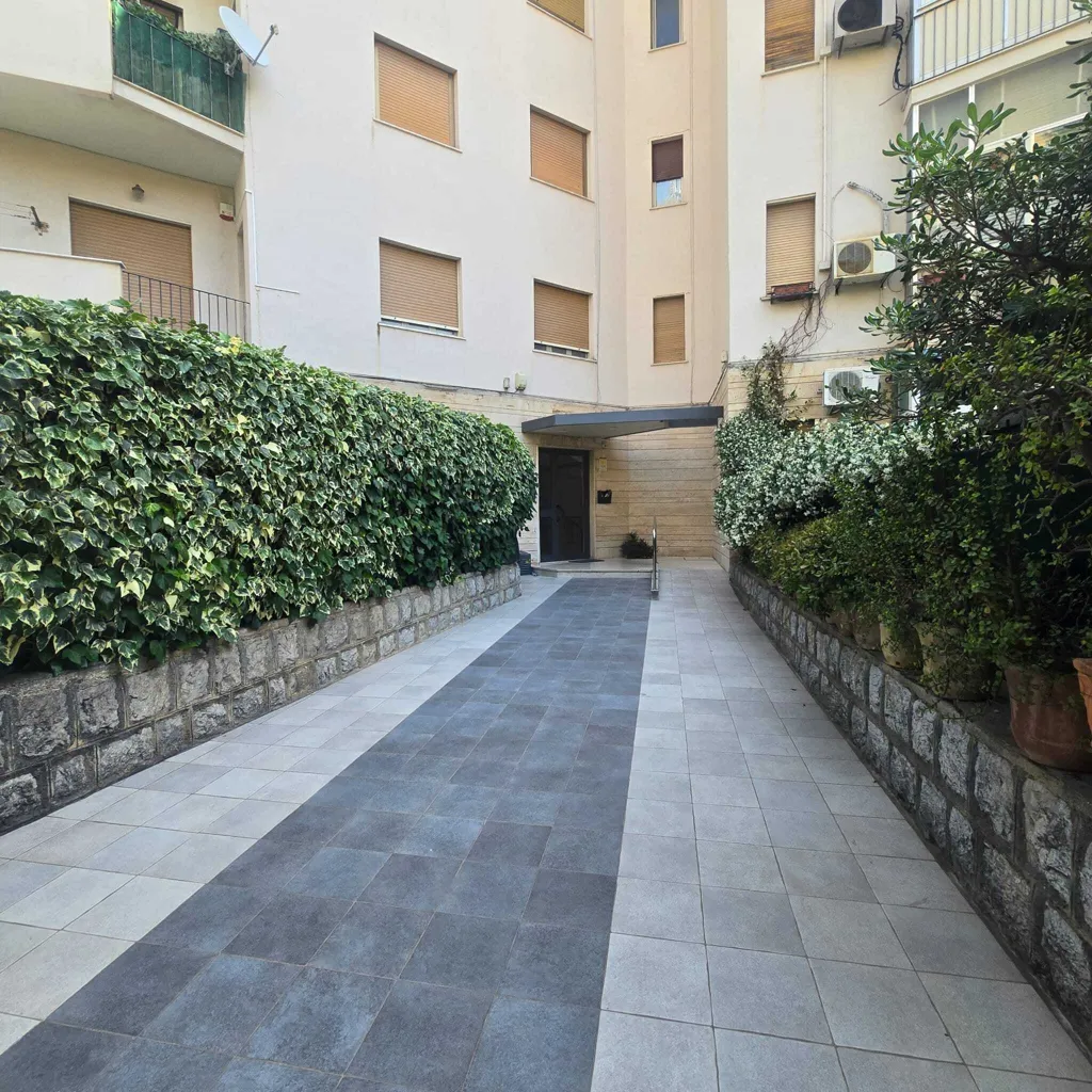 Ingresso - Apartment with Balcony in Palermo
