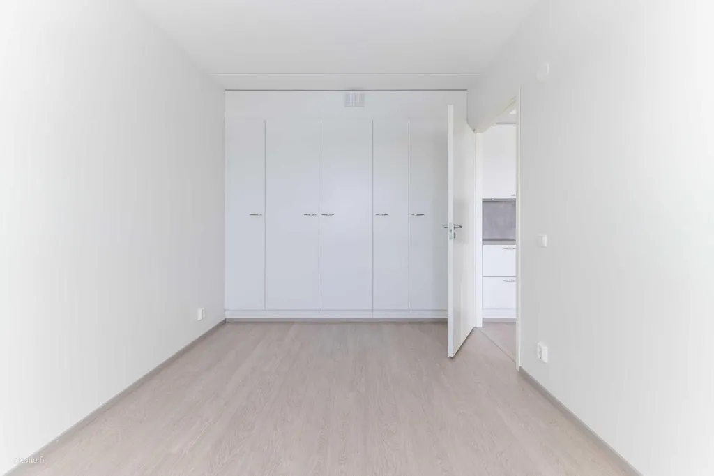 Pièces - Modern Apartment with Balcony in Helsinki