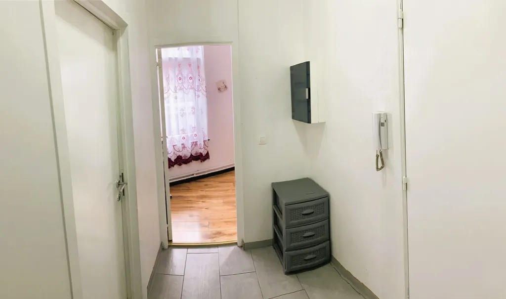 Entrée - Appartement Récemment Rénové avec Terrasse à Liège