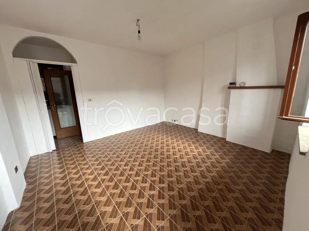 Séjour - Semi-detached House with Private Garden in Villafranca Piemonte