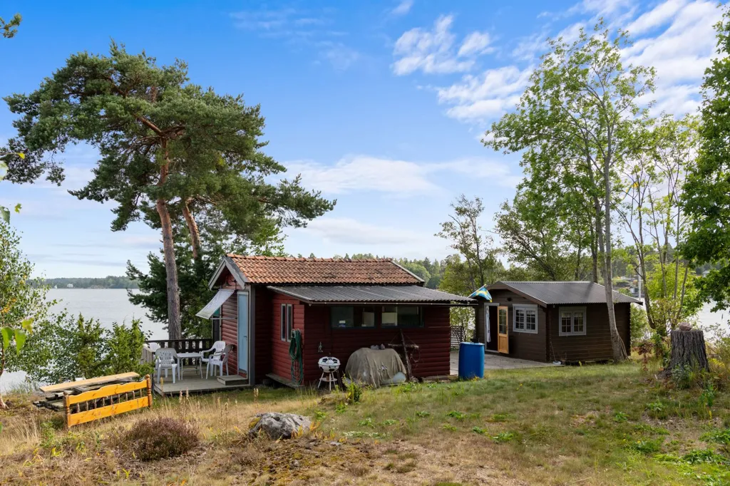 Aed - Island Property with Boat Access in Vaxholm