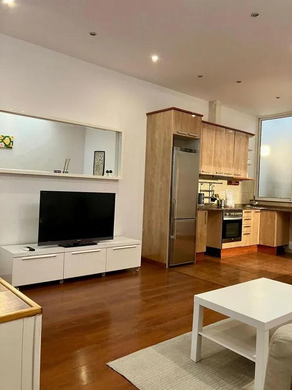 Soggiorno - Modernised Studio with Terrace in Poble Sec, Barcelona
