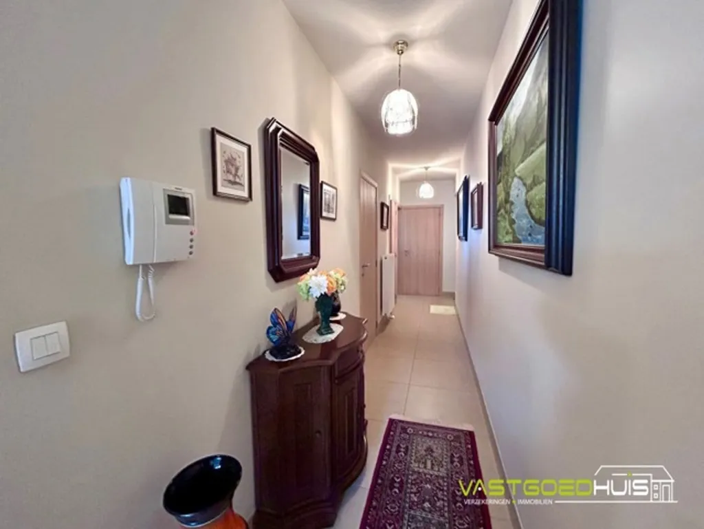 2-bedroom apartment in Meerbeke