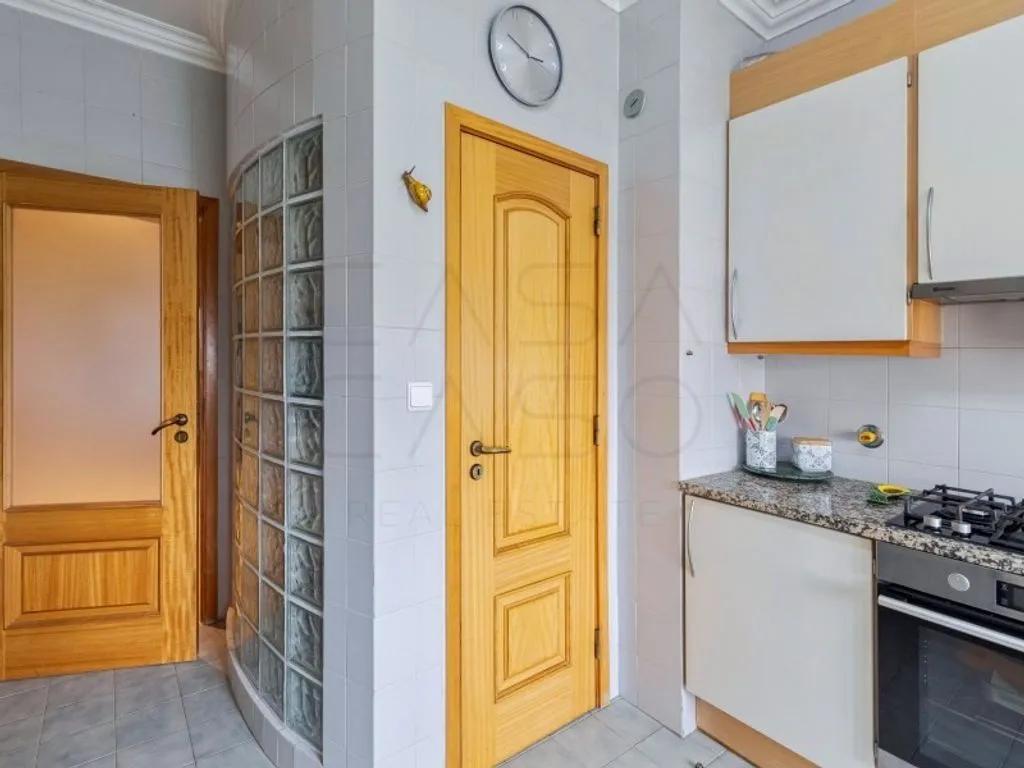 Cuisine - Luxury Flat with Balcony in Azeda, Setúbal