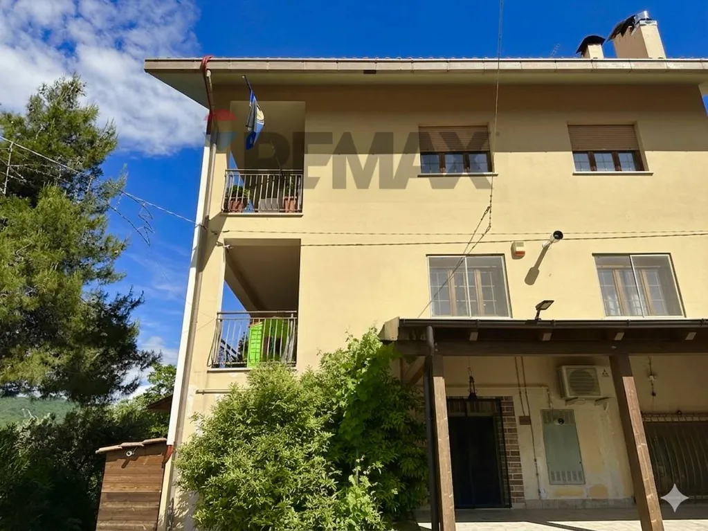 Välivaade - Lakefront Apartment with Terraces in Colledimezzo