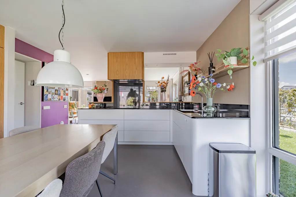 Cuisine - Villa with Private Dock in Lemmer