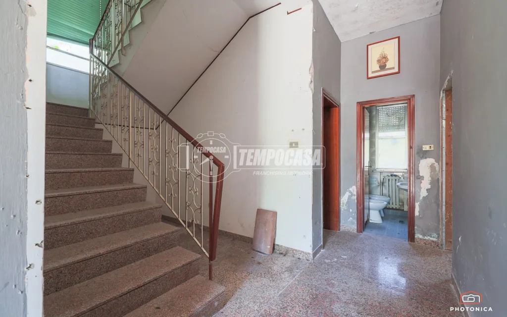 Pièces - Independent Villa with Large Garden in Rimini