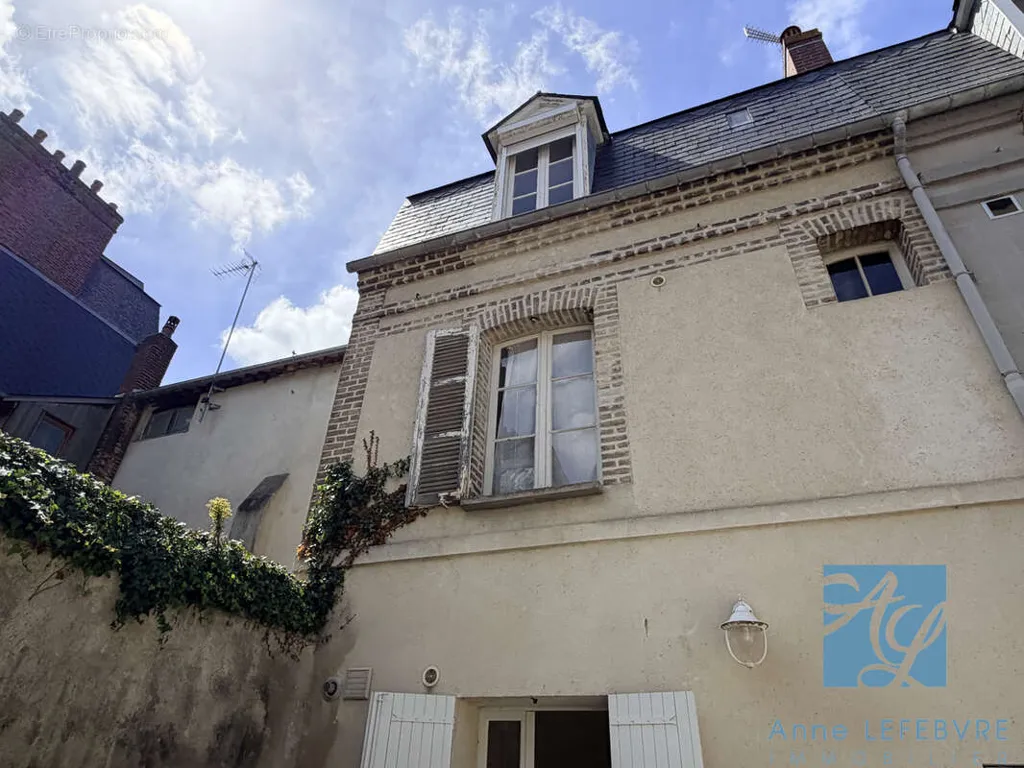5-toaline maja asukohas Trouville-Sur-Mer
