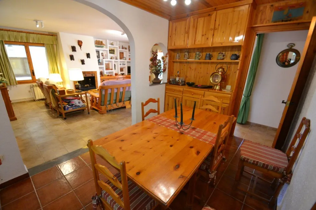 Dining Room - Detached Villa with Beach Access in Deltebre