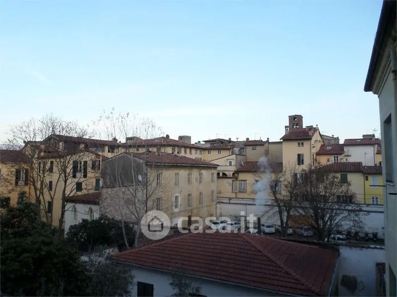 Terrasse - Elegant Apartment with Balcony in Lucca