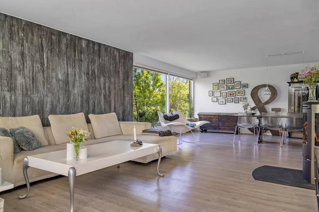 Living Room - Modernised Villa with Garden in Stenløse