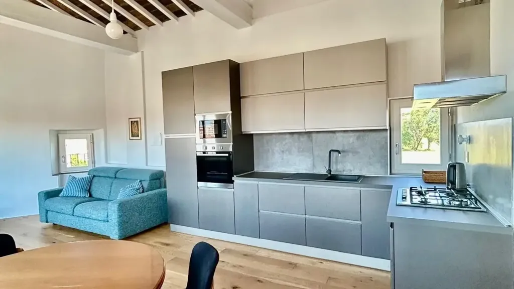 Köök - Triplex with Terrazzo in Campi Bisenzio