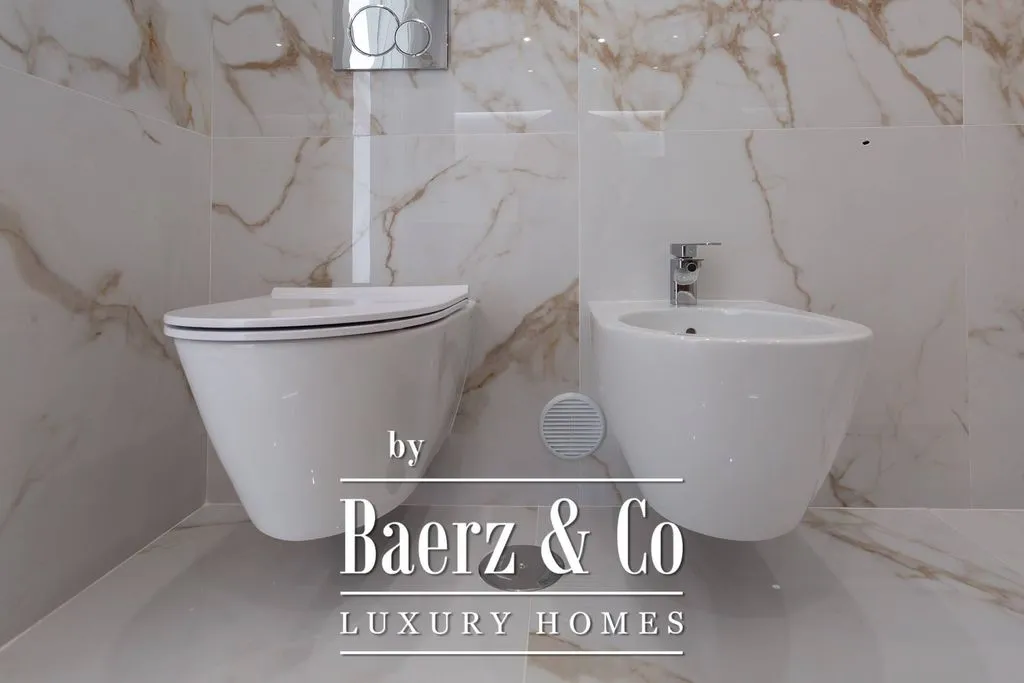 Salles de bain - Luxury Duplex Flat with Balcony in Carcavelos
