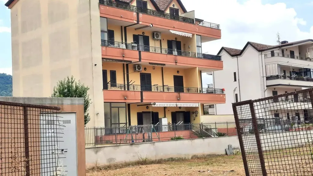 Extérieur - Armed Trilocale with Balcony in Santa Maria a Vico