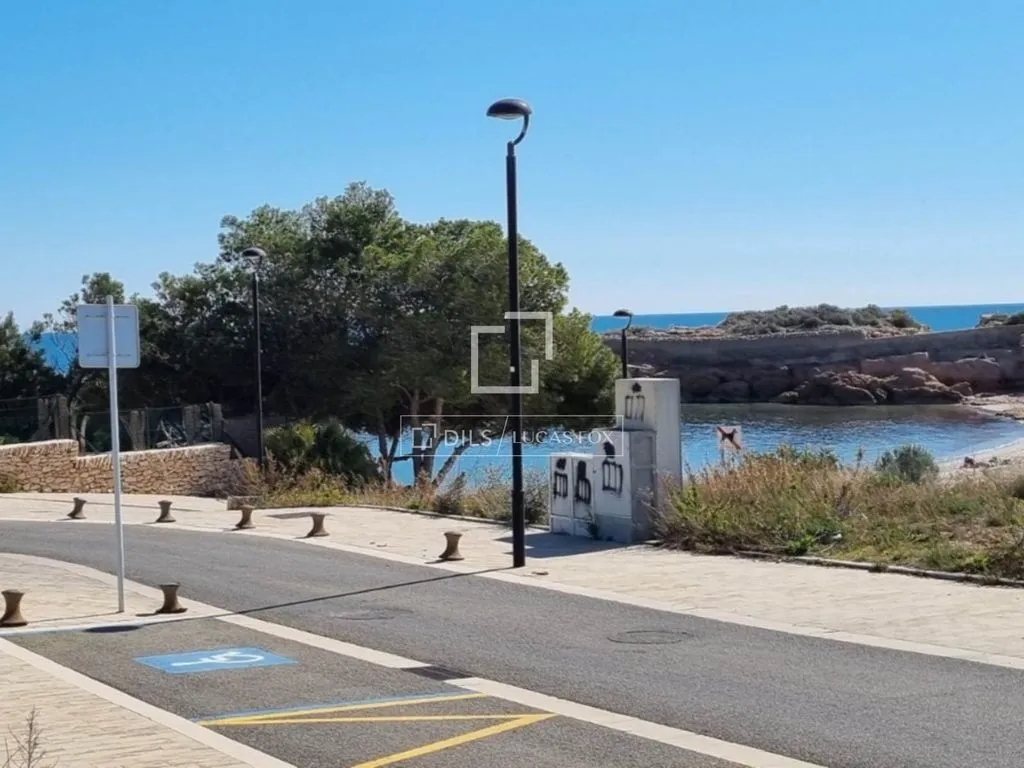 Seafront Plot in l'Ametlla de Mar, Catalonia