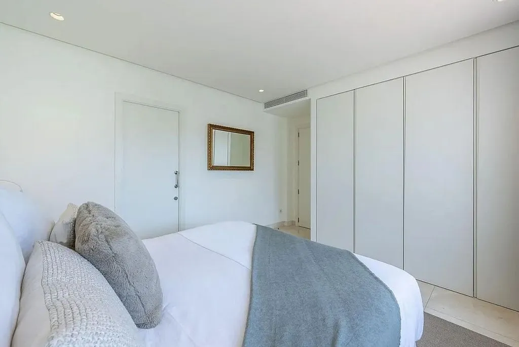 Magamistoad - Duplex with Pool in Marbella's Golden Mile