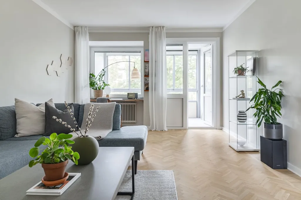 Séjour - Renovated Apartment with Large Balcony in Central Location