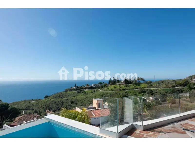 Bassein - Chalet with Sea Views in Salobreña