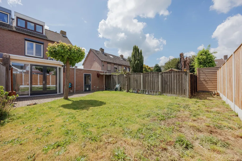 Maison 6 pièces à Broekhuizen