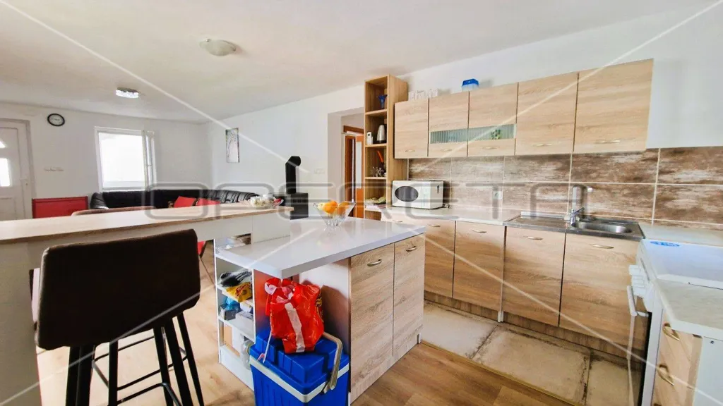 Cuisine - House with Sea View and Pool in Kruševo