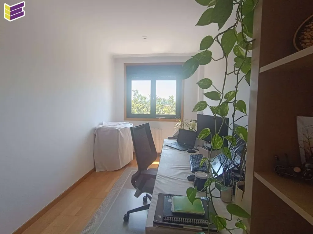 Bureau - Exterior Flat with Garden in Ponteareas