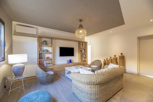 Elutuba - Luxury Villa with Sea View in Sagone