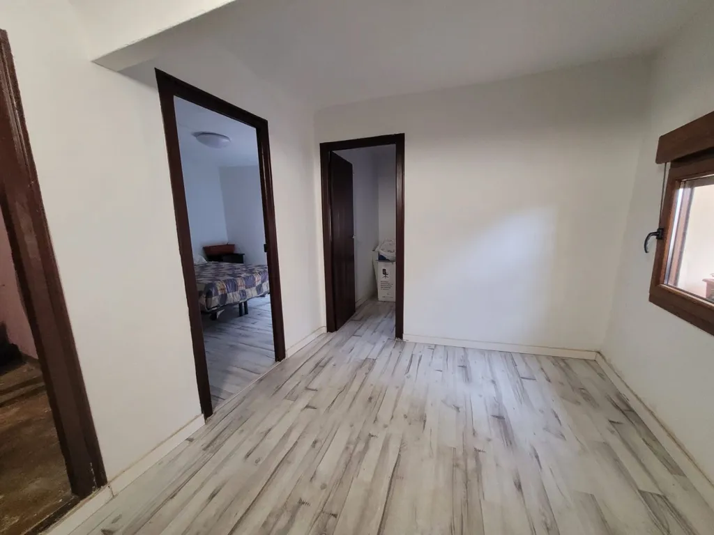 Magamistoad - Four-Bedroom House with Terraces in Entrena