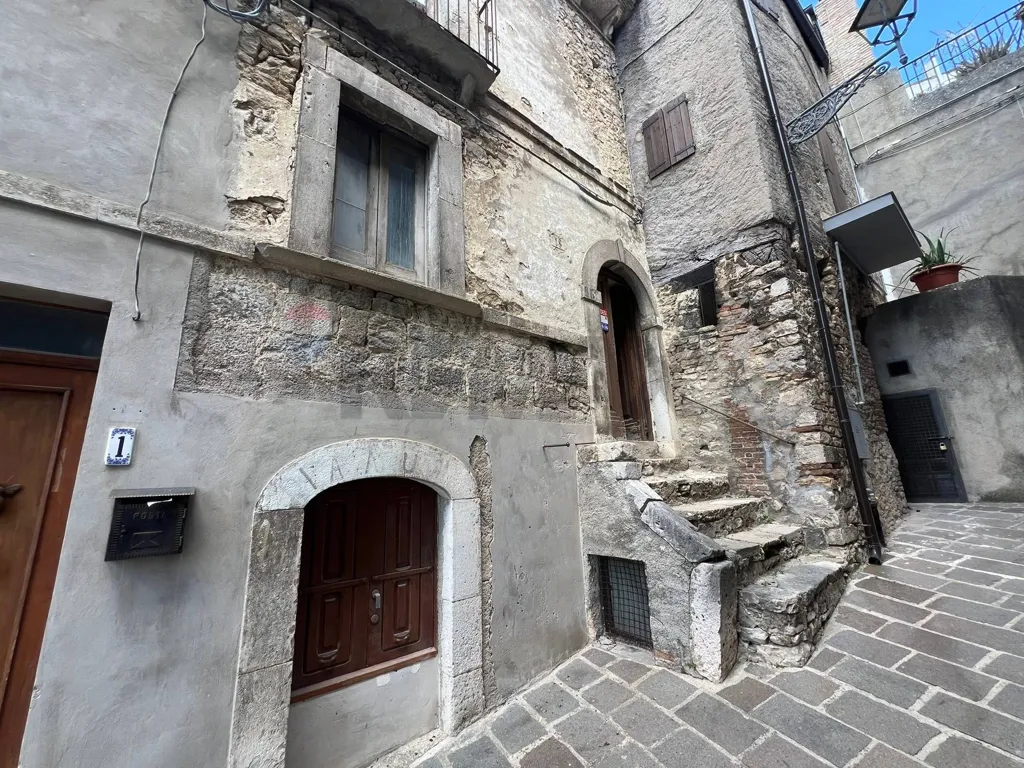 Esterno - Historic Semidetached House in Tornareccio