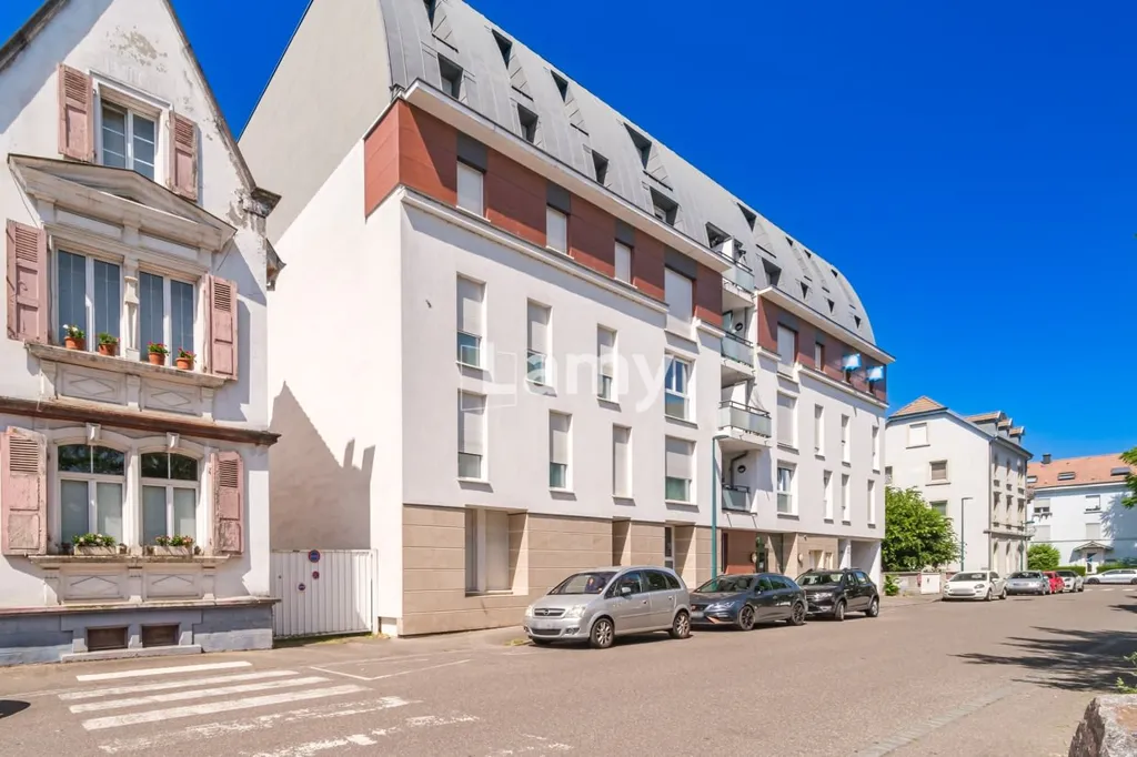 Extérieur - Appartement de rez-de-chaussée avec terrasse à Saint-Louis