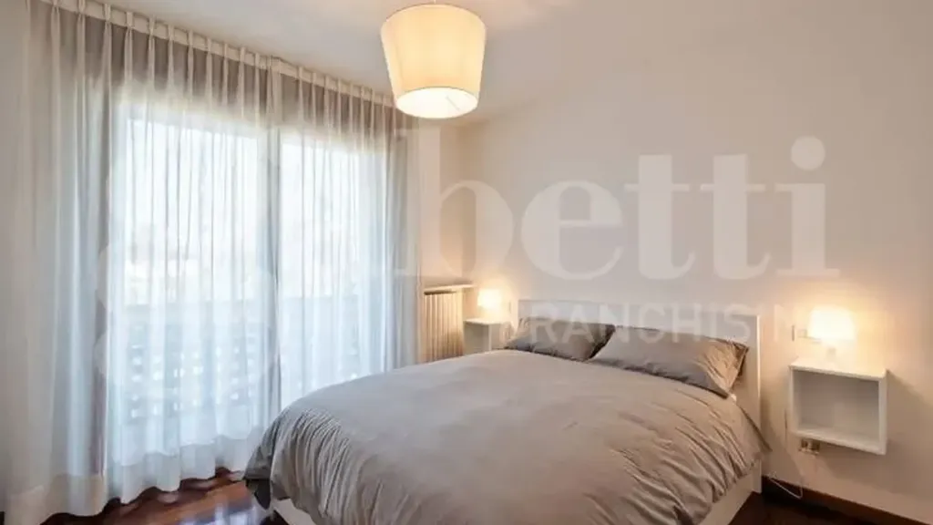 Magamistoad - Modernised 2-Bed Apartment with Lift in Treviso