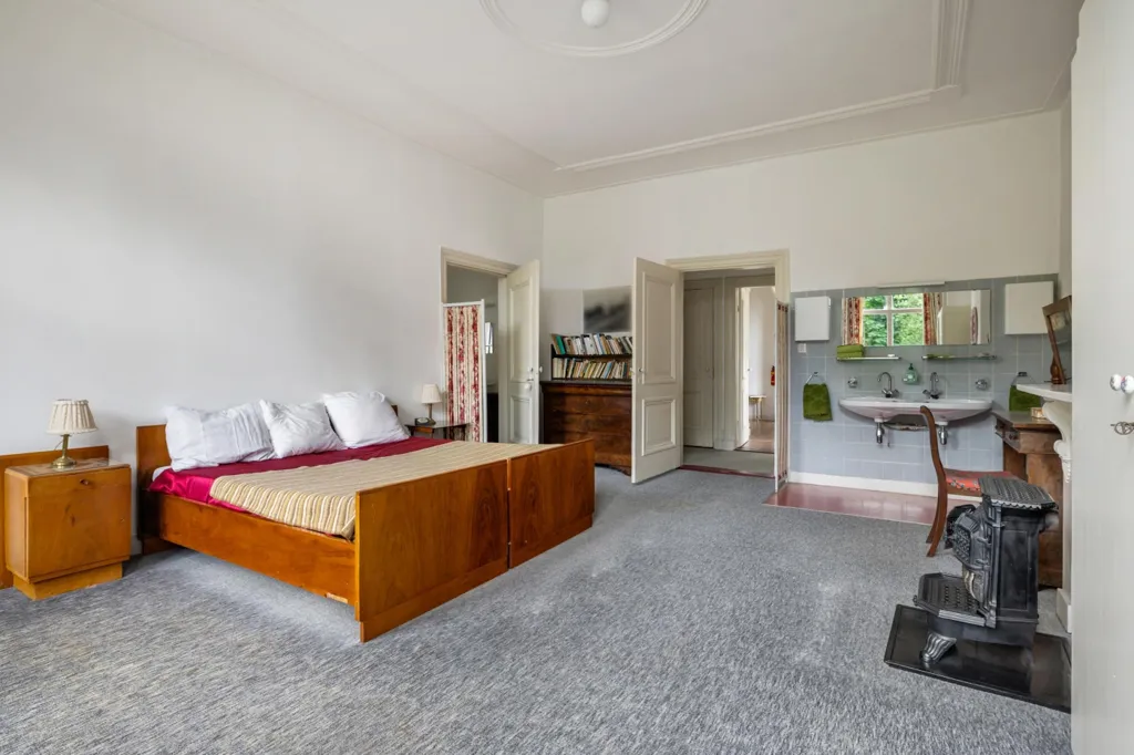 Bedrooms - Monumental Villa with Historical Charm in Breda
