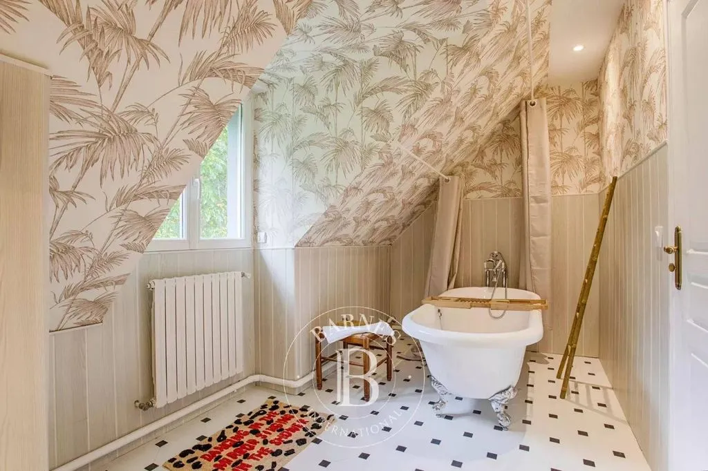 Vannitoad - Luxury House with Pool in Saint-Étienne-la-Thillaye