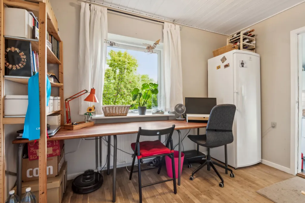 5-toaline maja asukohas Aalborg SØ