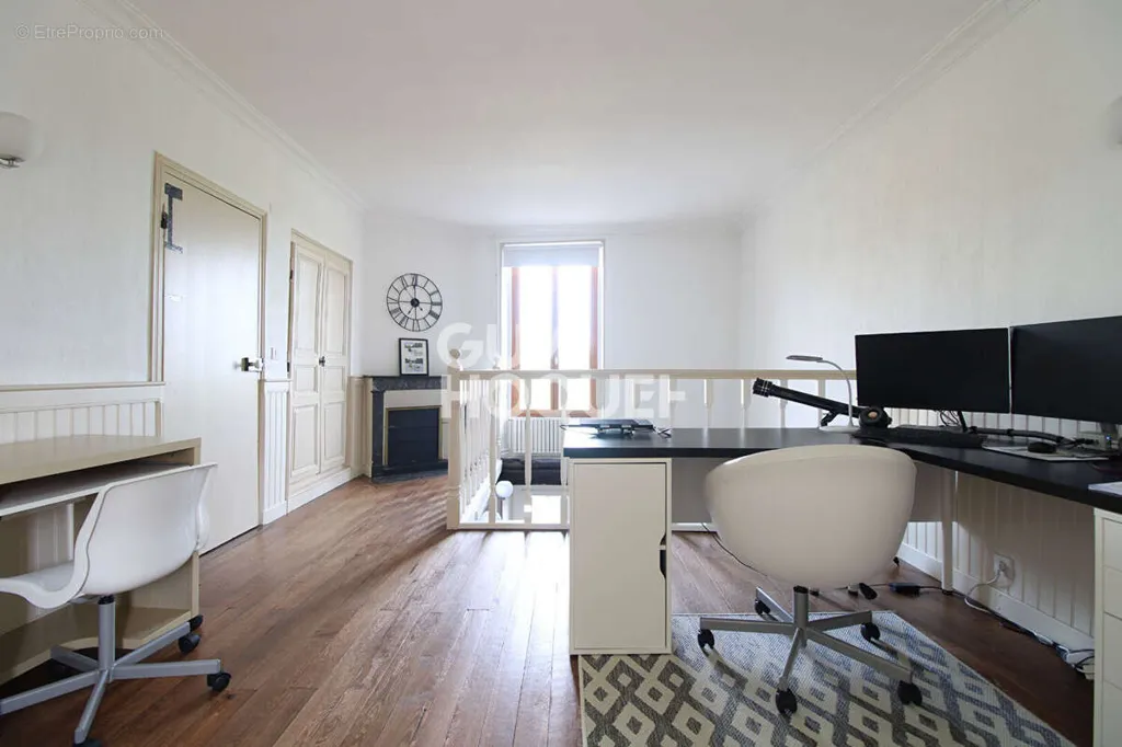 Bureau - Maison Briarde avec Jardin à Briis-sous-Forges