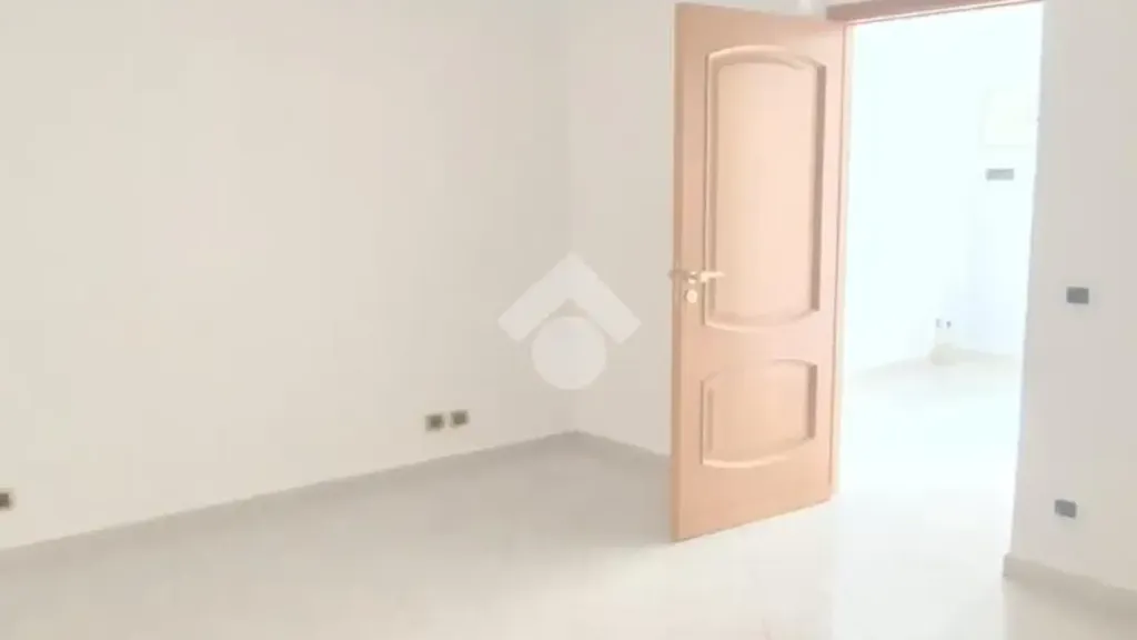hallway_entrance