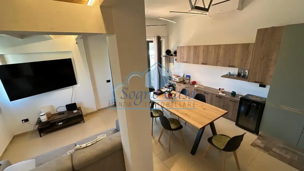 Elutuba - Studio with Balcony in Sarzana