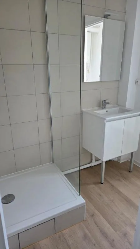 Salles de bain - Appartement T3 avec Balcon à Avignon