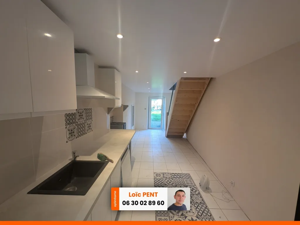 Kitchen - Charming House with Garden in Châtel-Montagne