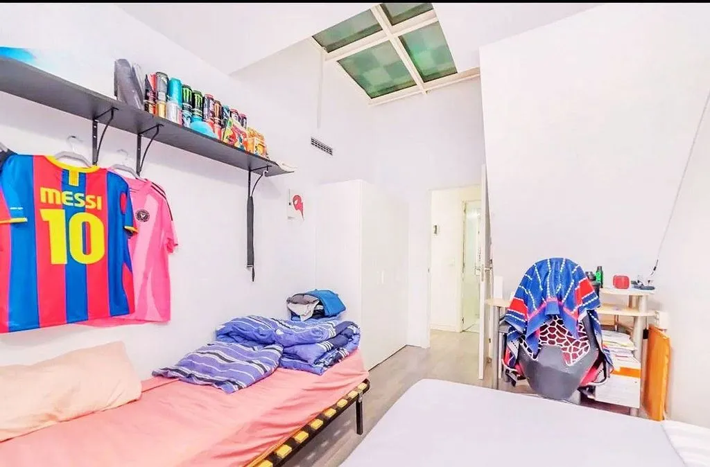 Camere da letto - Modern Loft with Garage in Industrial Zone