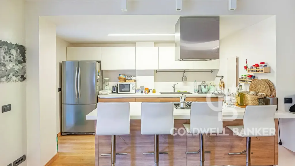 Cuisine - Refurbished Apartment with Private Garden in Rome