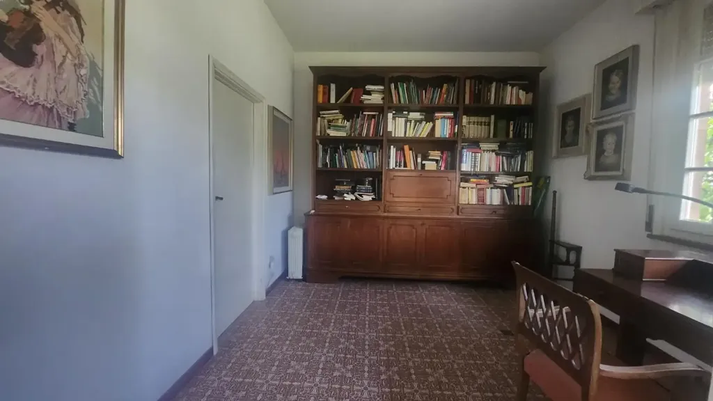 Kabinet - Spacious Detached House with Garden in Calcinaia