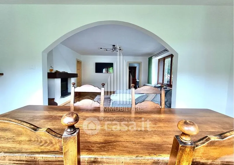 Söögituba - Historic Villa Apartment in Courmayeur Centre