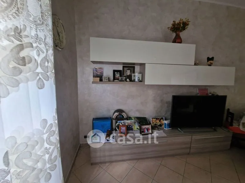 Elutuba - Rustic Trilocale with Garage in Viadana