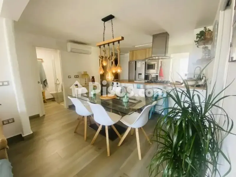 Salle à manger - Modern Flat with Sea View in Denia